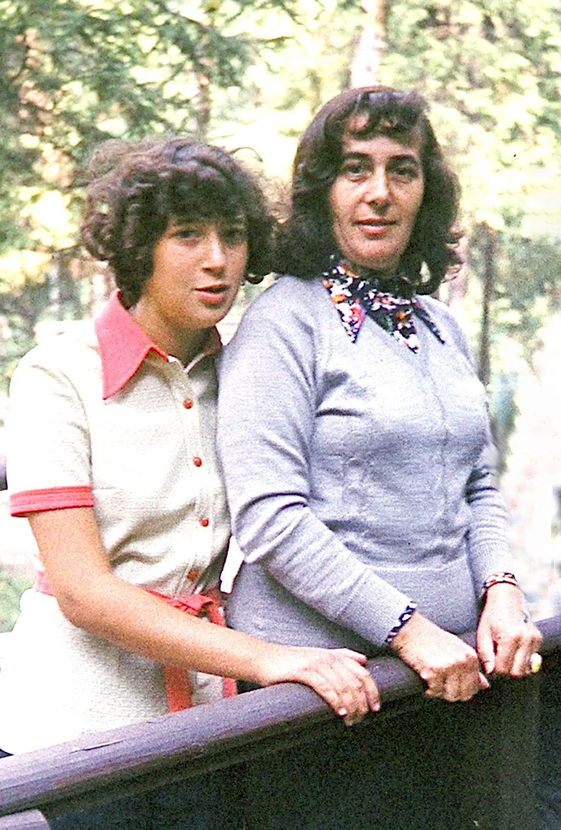 Rema & Boris - 1978     4.jpeg