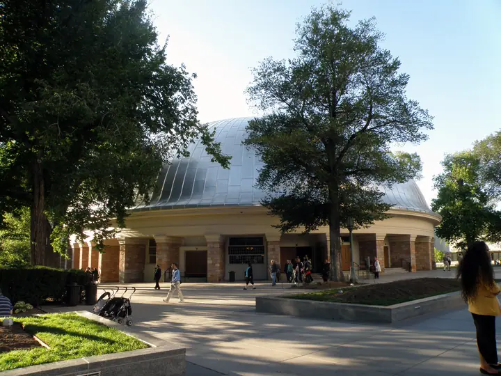 10-005.jpg