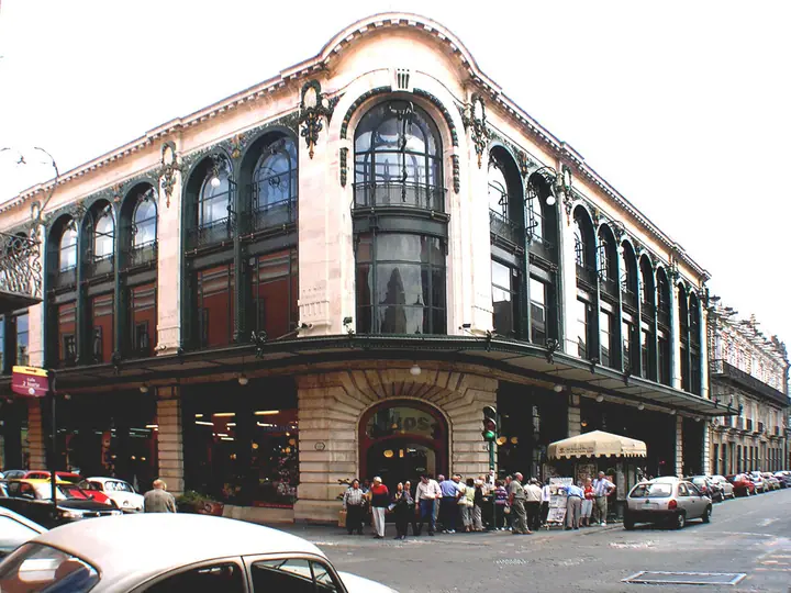 235.jpg