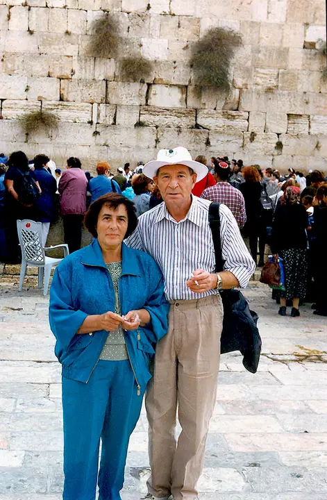 1998-i52.jpg