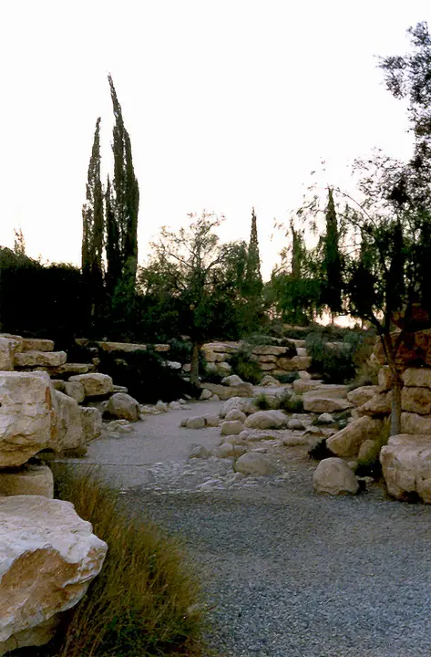 1998-i97.jpg