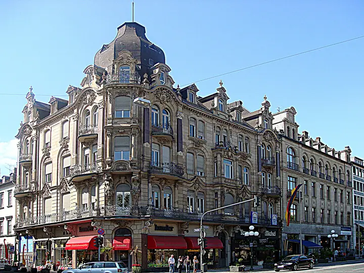 764.jpg