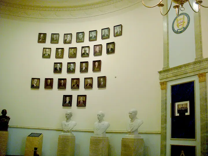 mw006.jpg